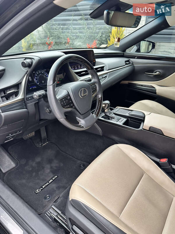 Седан Lexus ES 2020 в Одессе