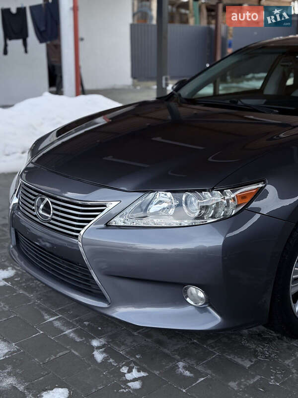 Седан Lexus ES 2014 в Львові фото 4 Седан Lexus ES 2014 в Львові
