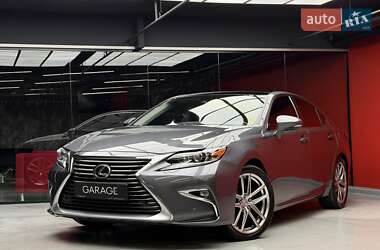 Седан Lexus ES 2018 в Києві