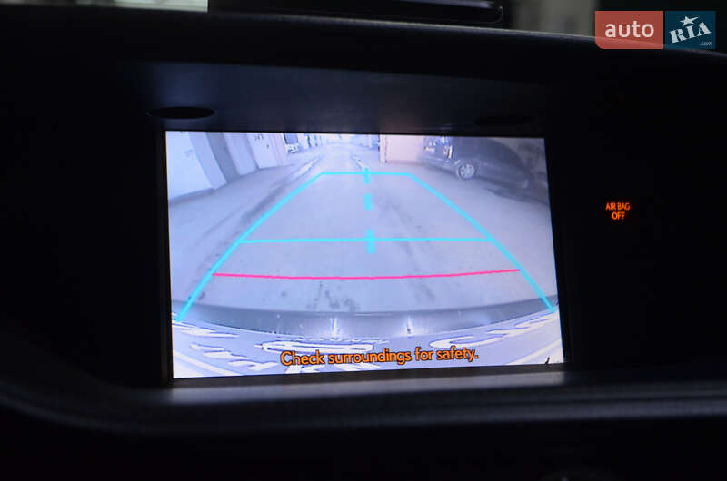 Седан Lexus ES 2013 в Киеве