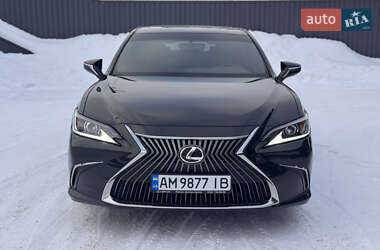 Седан Lexus ES 2019 в Киеве