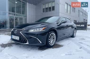 Седан Lexus ES 2021 в Харкові