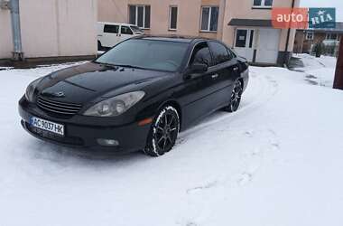 Седан Lexus ES 2004 в Горохові