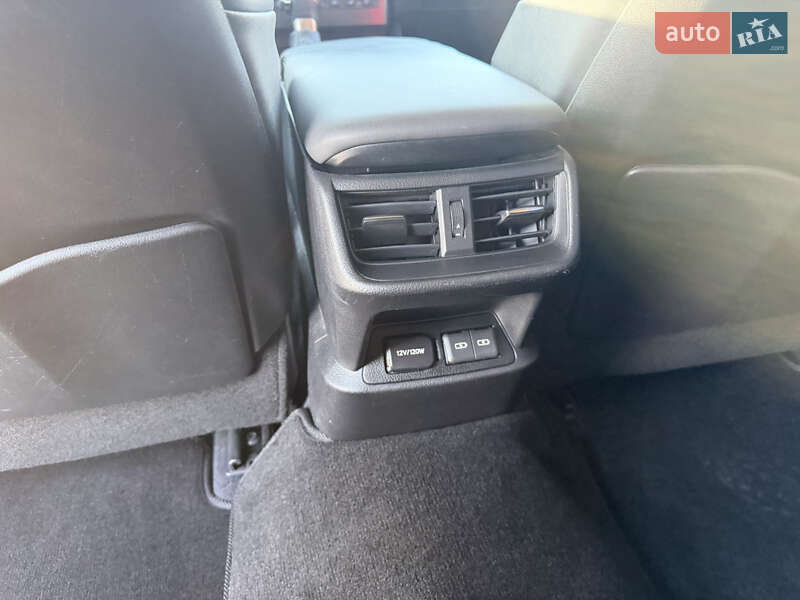 Седан Lexus ES 2023 в Киеве фото 13 Седан Lexus ES 2023 в Киеве