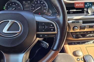 Седан Lexus ES 2016 в Киеве