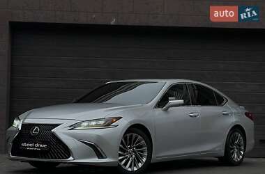 Седан Lexus ES 2019 в Миколаєві