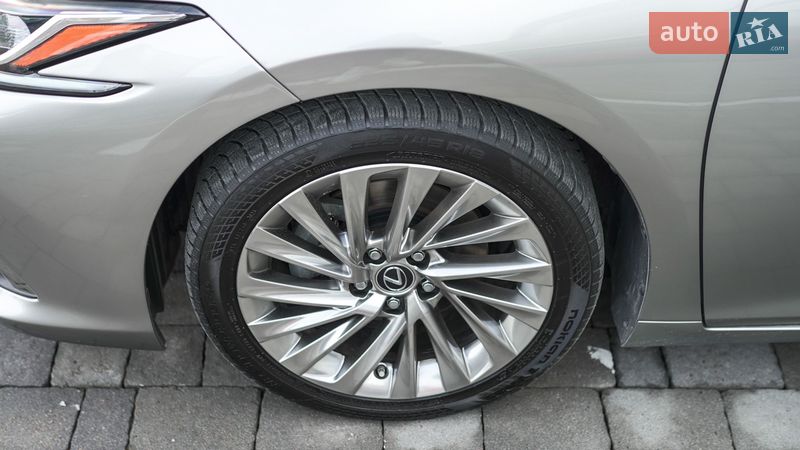 Седан Lexus ES 2022 в Львове фото 12 Седан Lexus ES 2022 в Львове