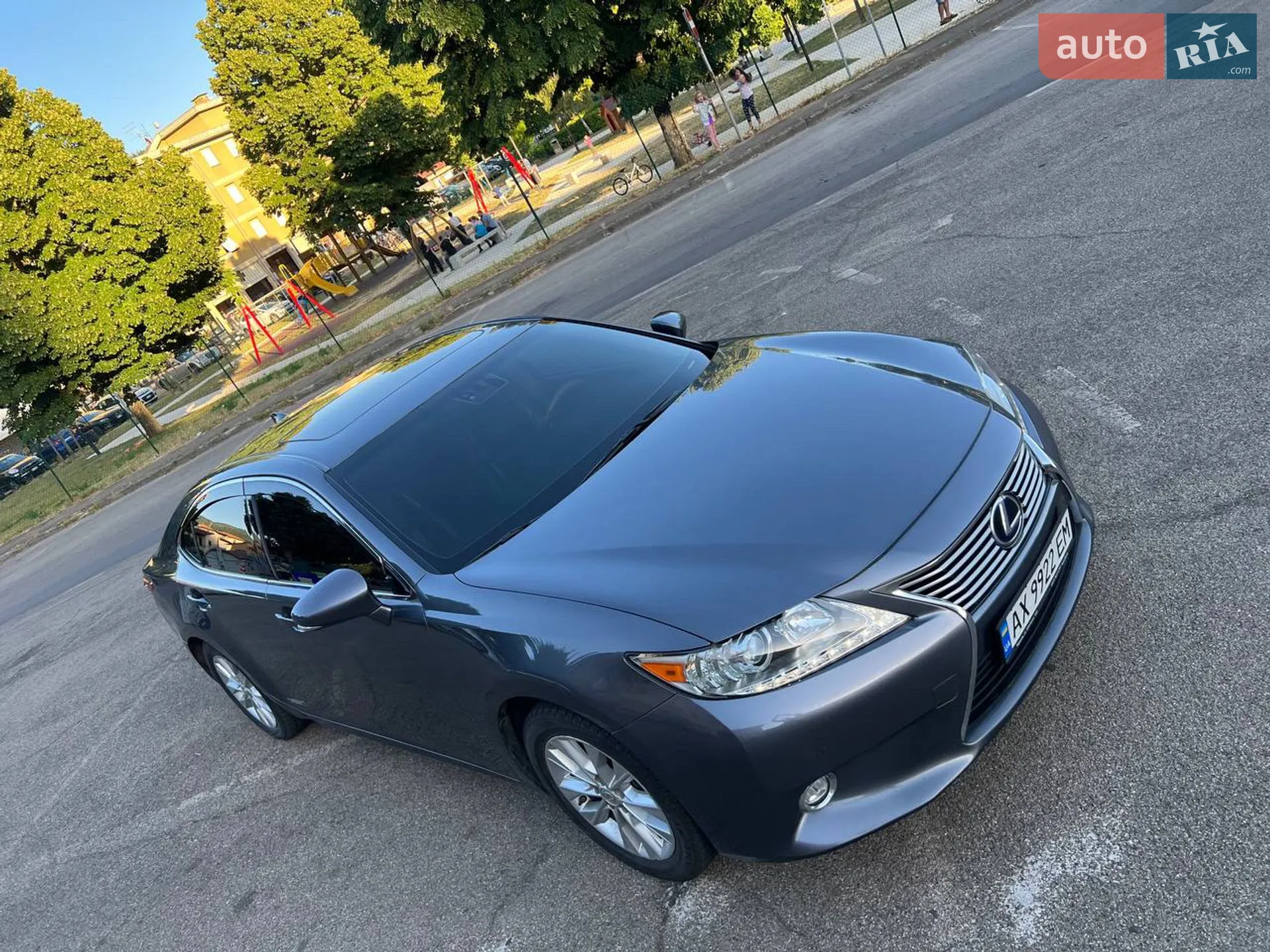2015 Lexus ES - мініатюра 2