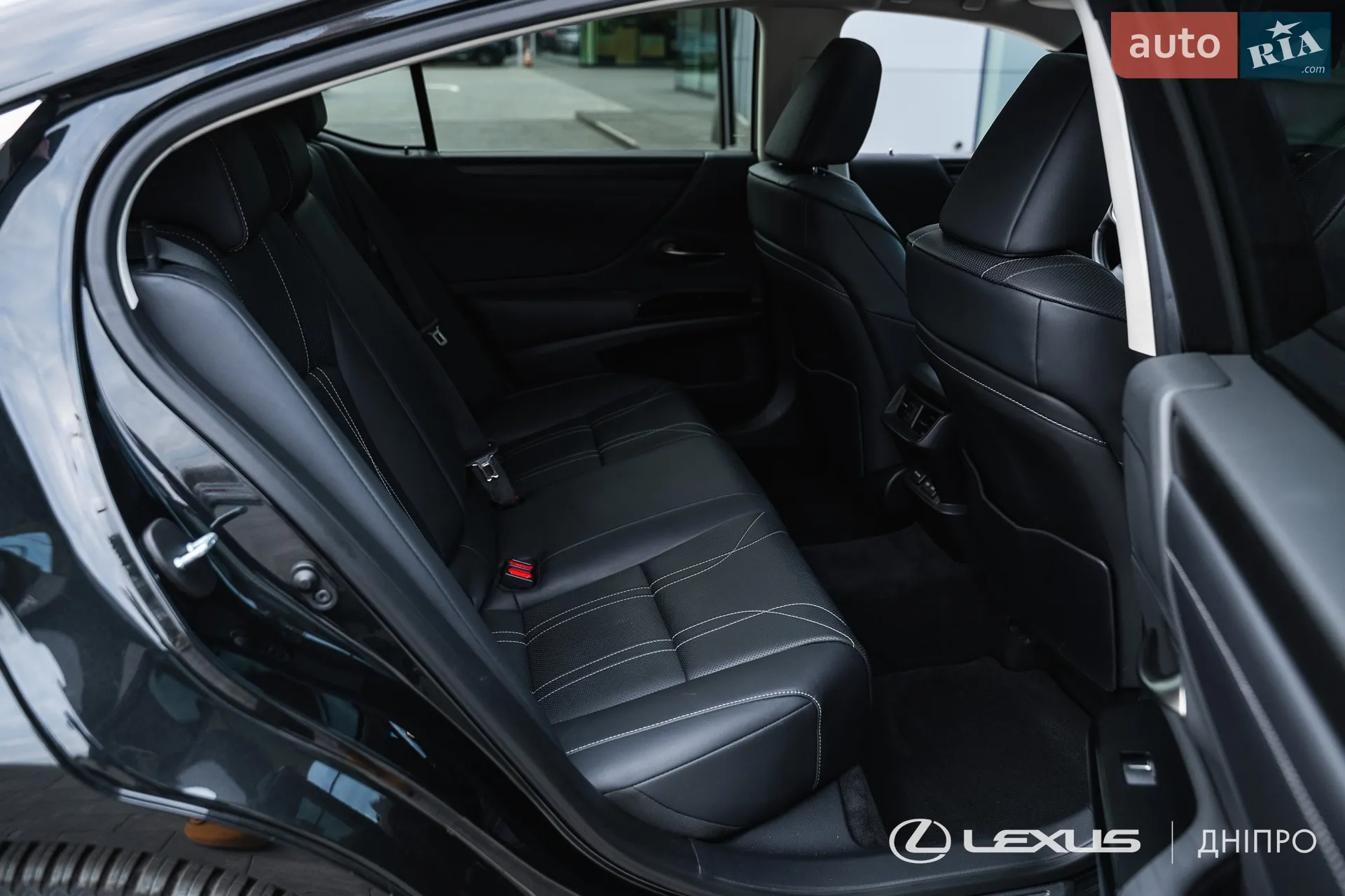 2022 Lexus ES - мініатюра 31