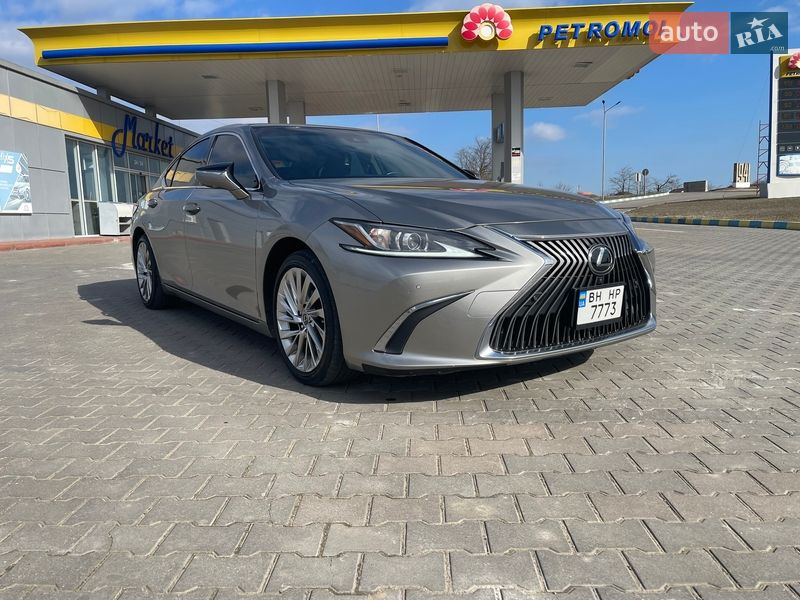 Седан Lexus ES 2020 в Одессе