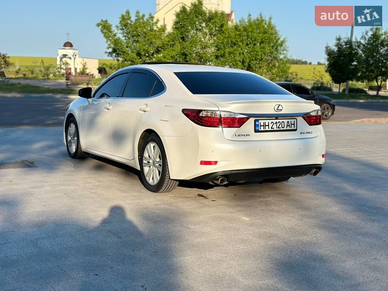 Седан Lexus ES 2014 в Одессе