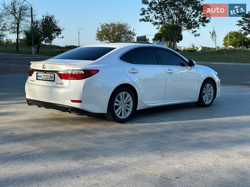 Седан Lexus ES 2014 в Одессе