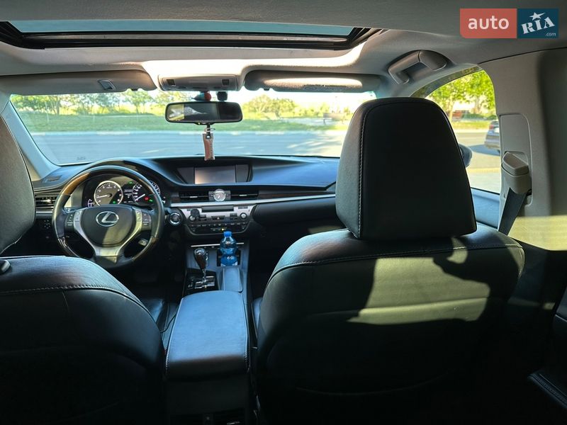Седан Lexus ES 2014 в Одессе