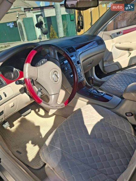 Седан Lexus ES 2004 в Измаиле