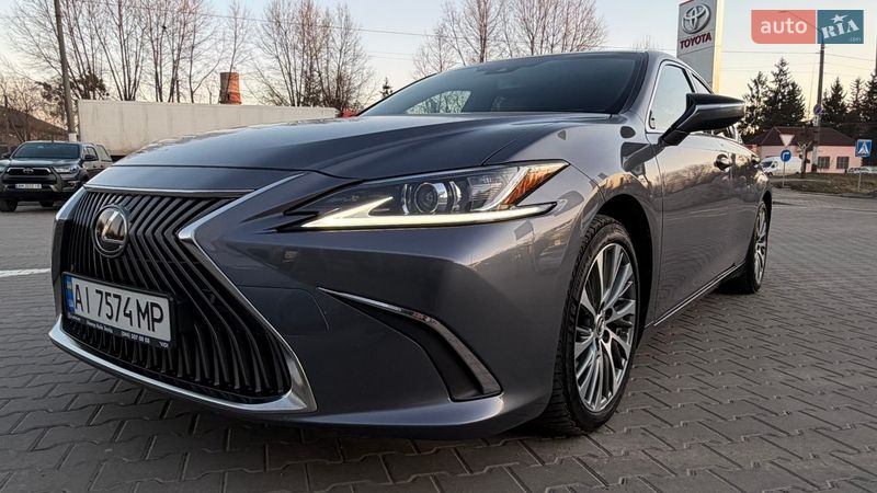 Седан Lexus ES 2020 в Житомире