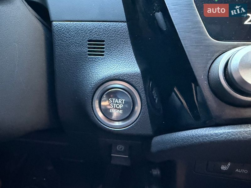 Седан Lexus ES 2024 в Києві