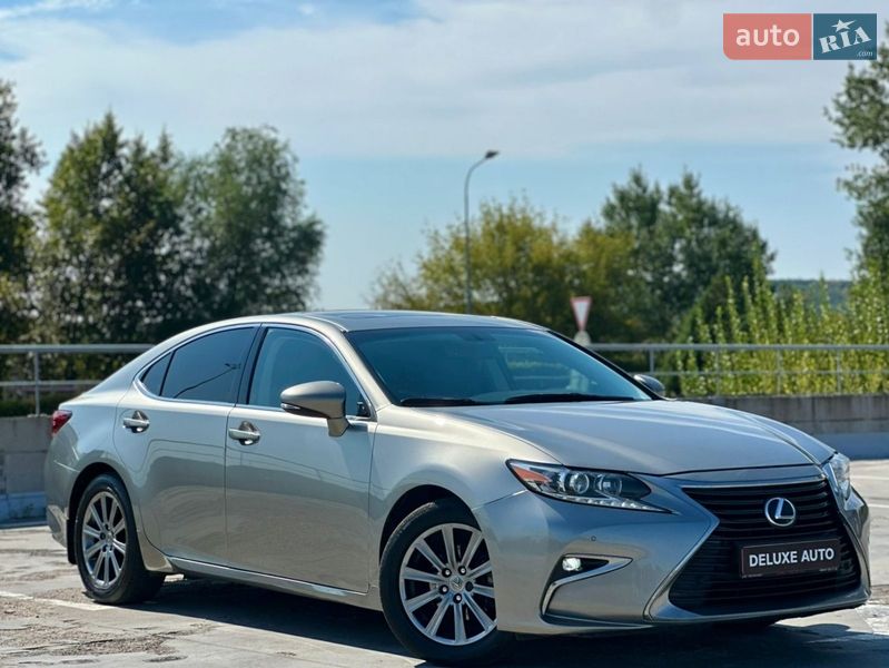 Lexus ES 2018