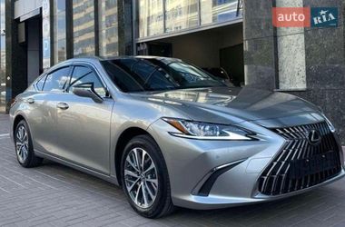 Седан Lexus ES 2022 в Києві