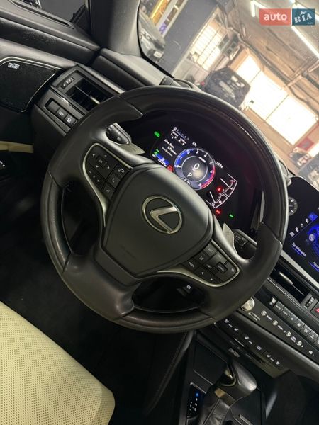 Седан Lexus ES 2022 в Одессе