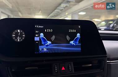 Седан Lexus ES 2022 в Киеве
