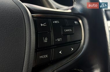 Седан Lexus ES 2020 в Киеве