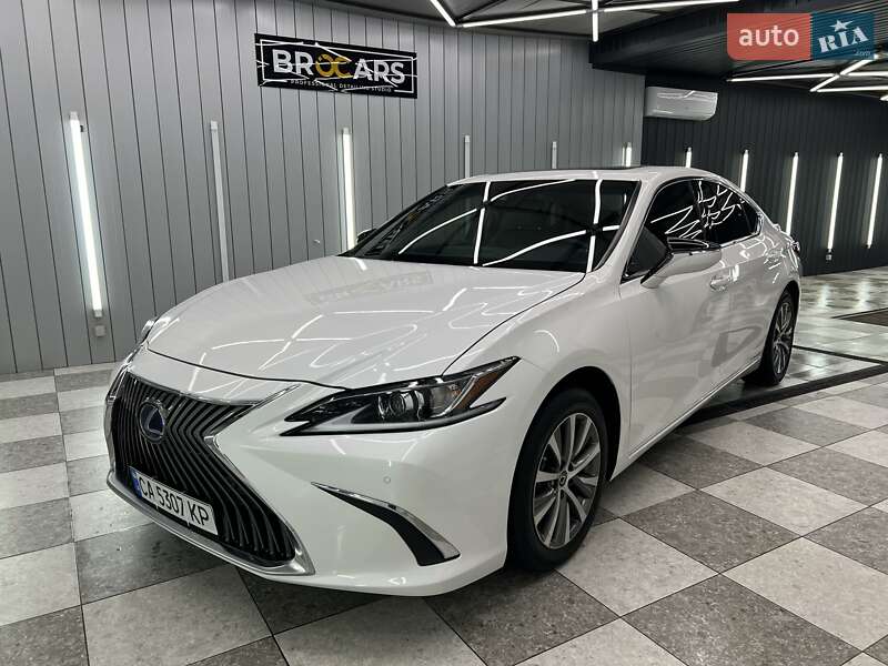 2020 Lexus ES300, VIN 58AD21B16LU011819:plate — фото 1 (autoria)