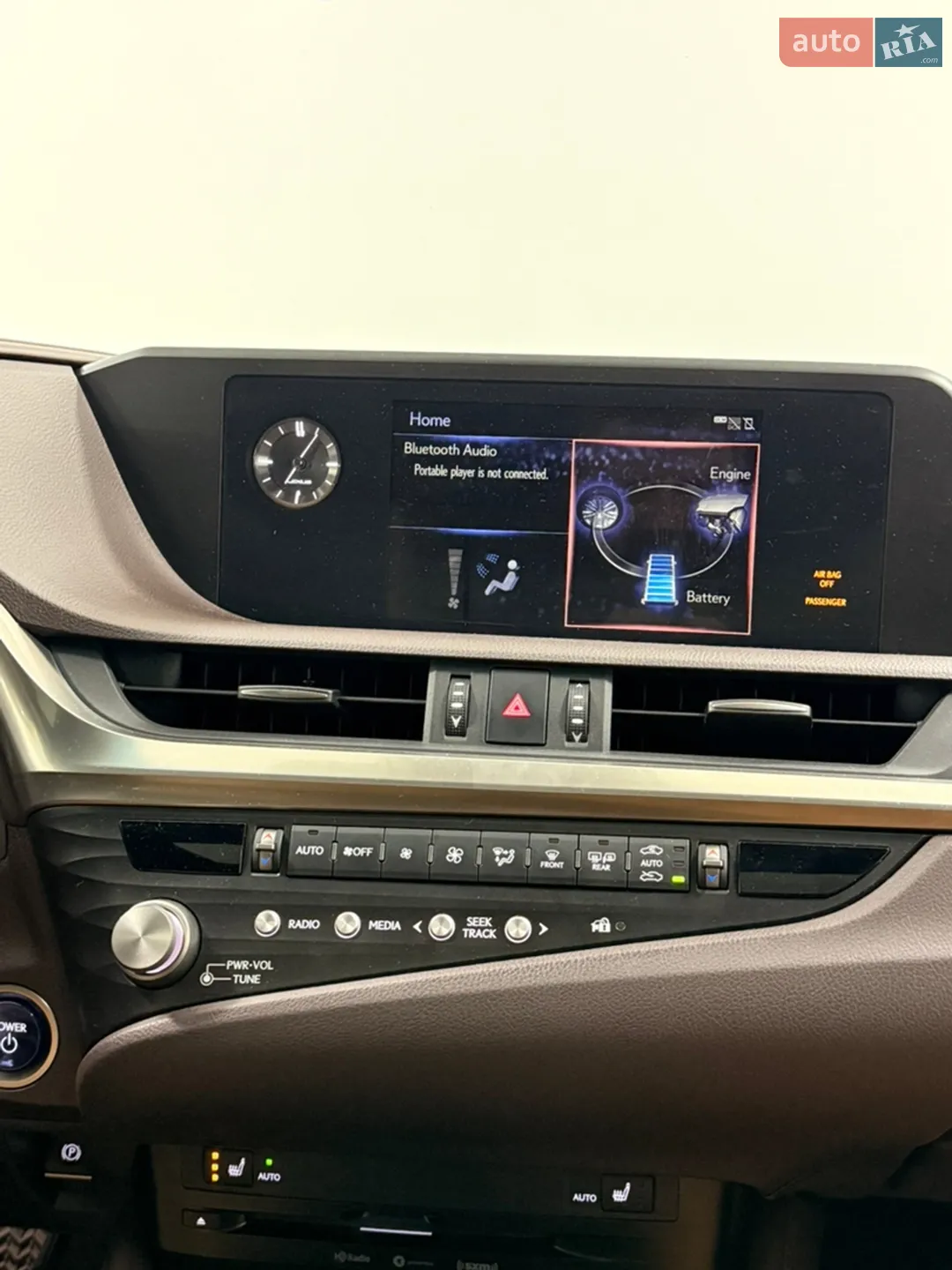 2020 Lexus ES - мініатюра 21