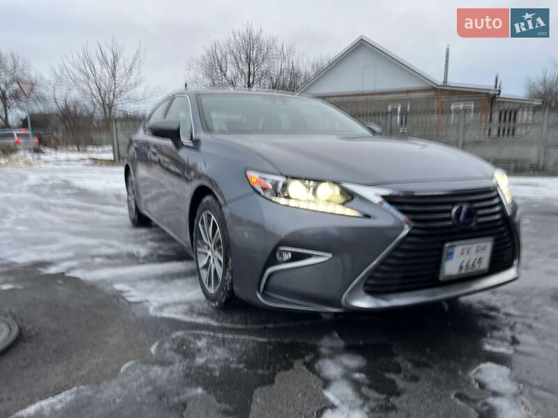 Седан Lexus ES 2017 в Харькове