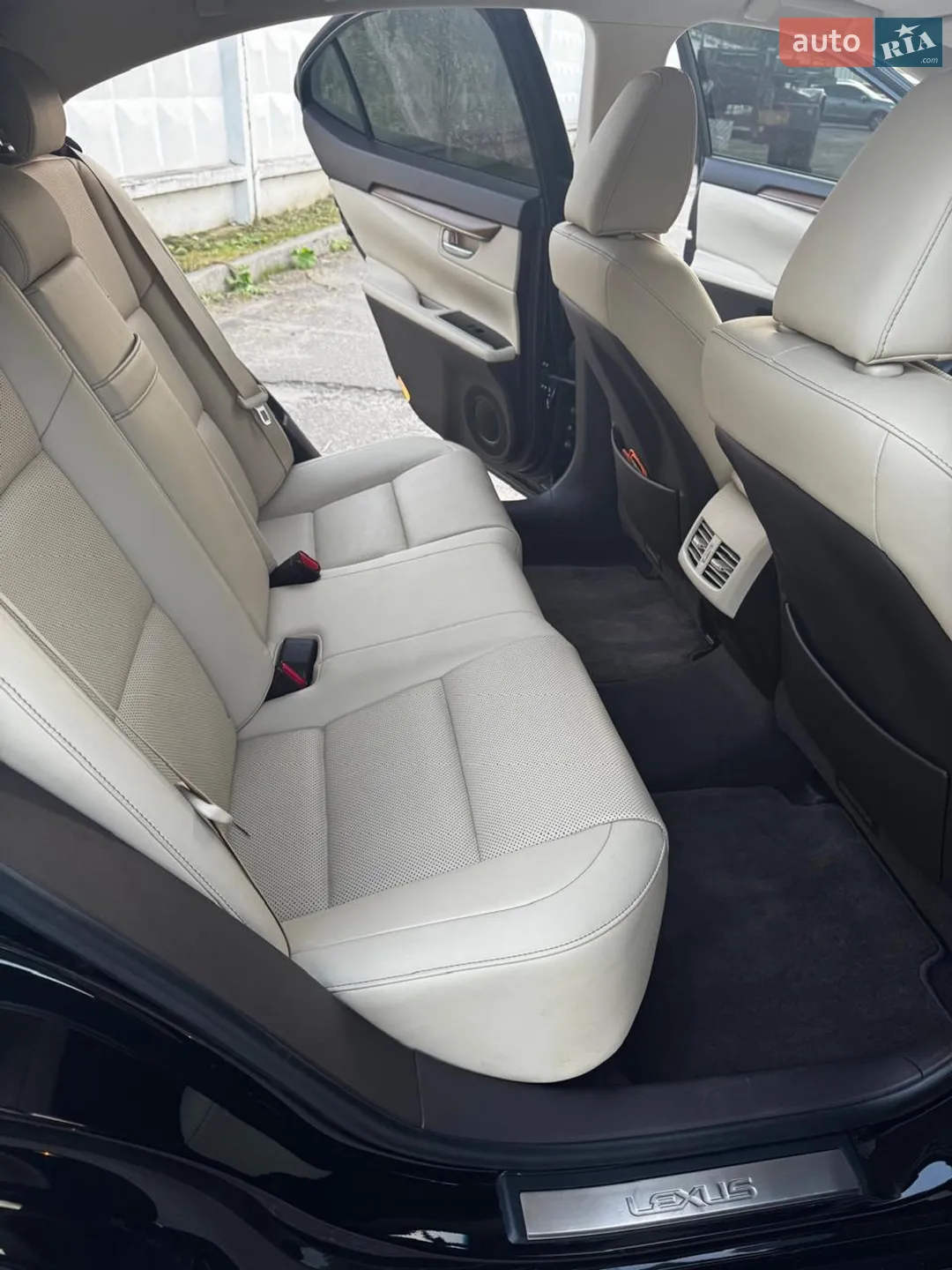 2015 Lexus ES - мініатюра 7