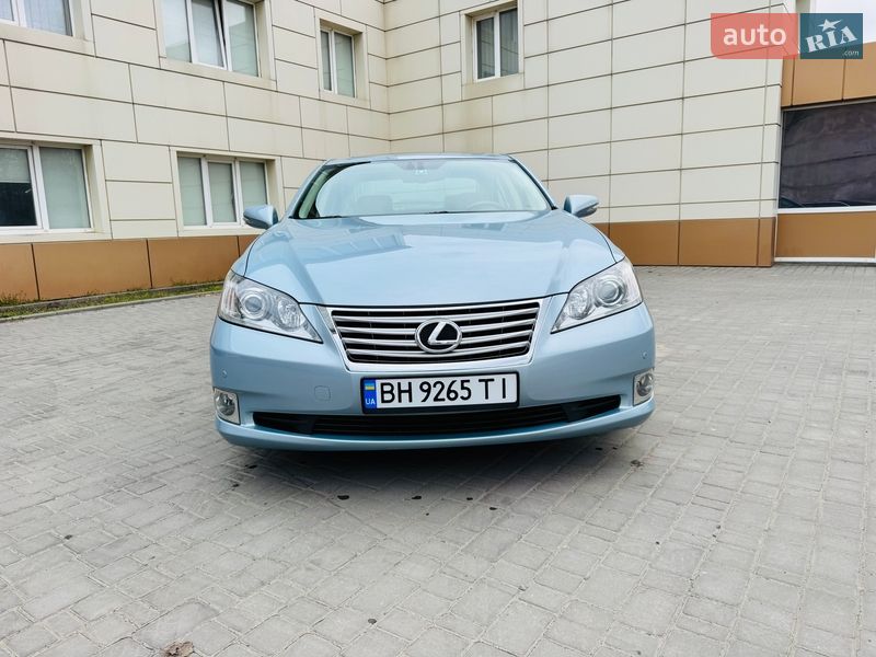 Седан Lexus ES 2010 в Николаеве