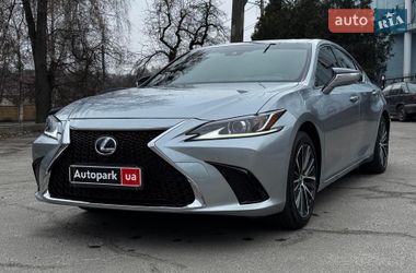 Седан Lexus ES 2023 в Киеве