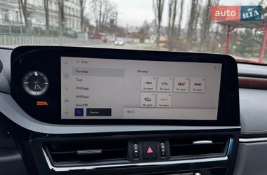 Седан Lexus ES 2023 в Киеве