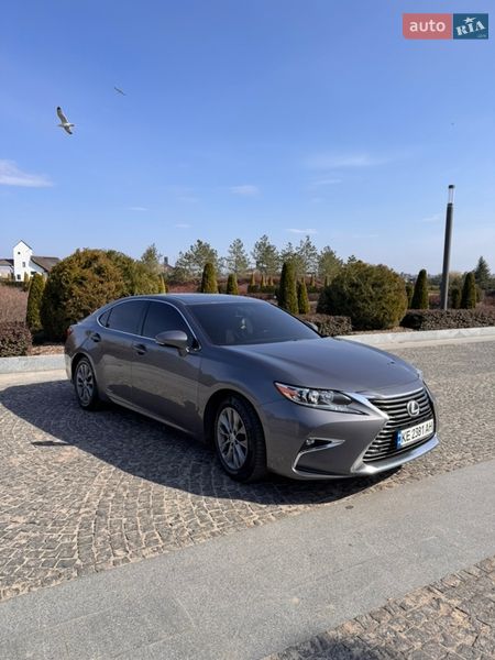Седан Lexus ES 2013 в Днепре