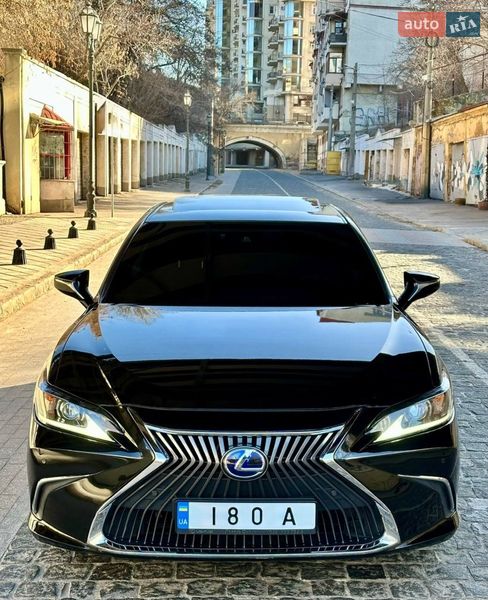 Седан Lexus ES 2019 в Одессе