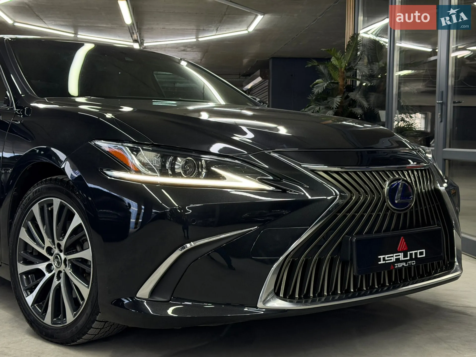 2019 Lexus ES - мініатюра 4