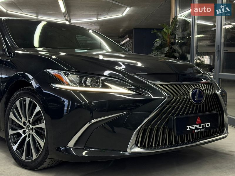 Седан Lexus ES 2019 в Одессе