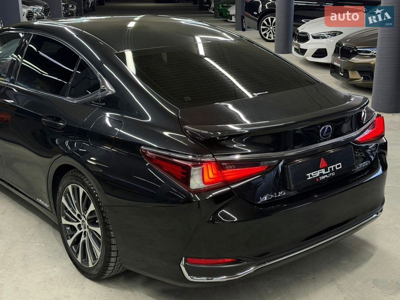 Седан Lexus ES 2019 в Одессе