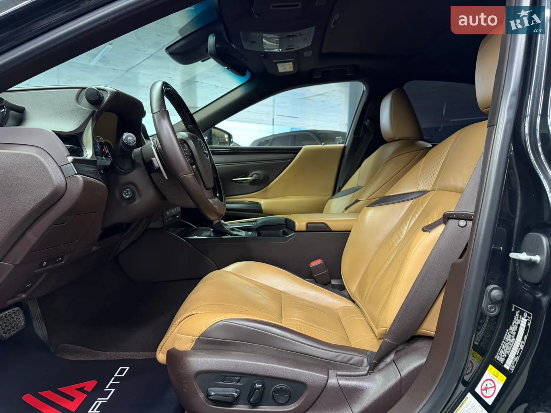 2019 Lexus ES - мініатюра 22