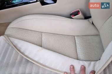 Седан Lexus ES 2015 в Кривом Роге