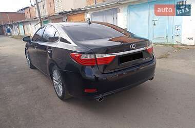 Седан Lexus ES 2014 в Хмельницком