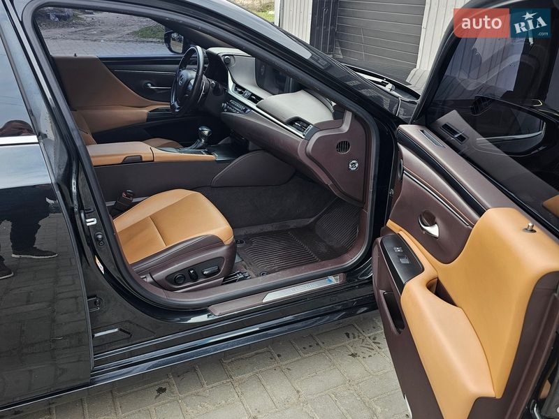 Седан Lexus ES 2018 в Дніпрі фото 6 Седан Lexus ES 2018 в Дніпрі