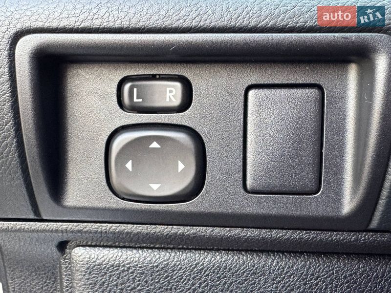 Седан Lexus ES 2014 в Києві фото 14 Седан Lexus ES 2014 в Києві