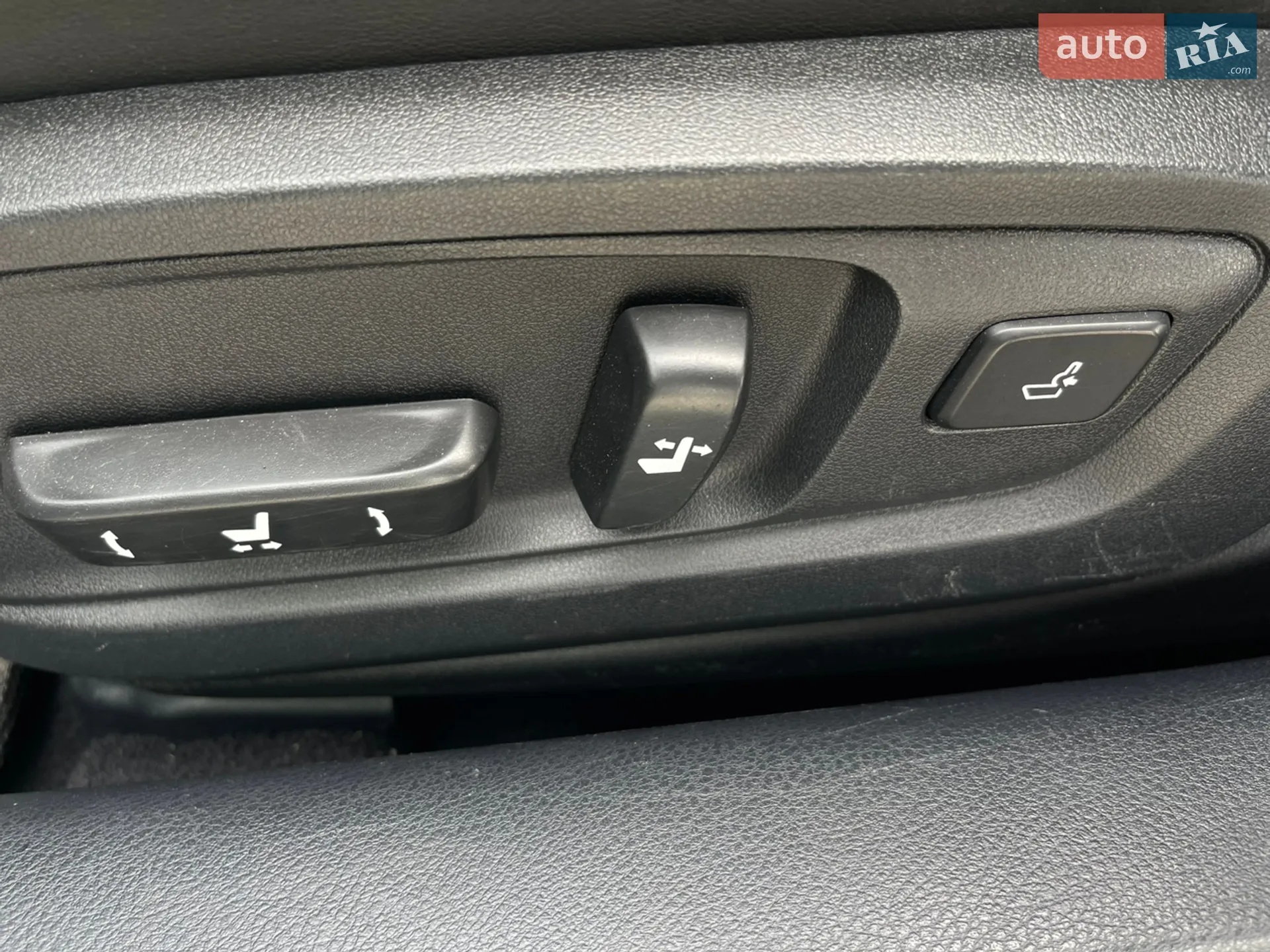 2014 Lexus ES - мініатюра 16