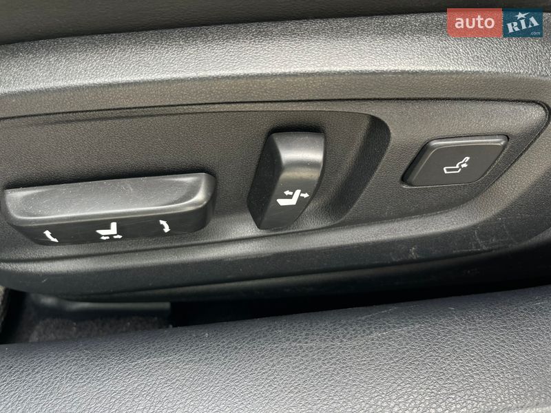 Седан Lexus ES 2014 в Киеве фото 16 Седан Lexus ES 2014 в Киеве