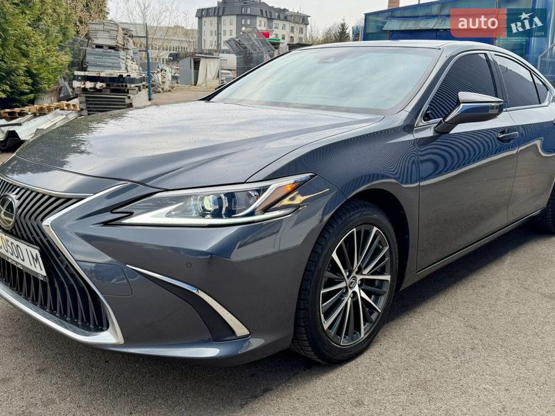 Седан Lexus ES 2023 в Львове фото 4 Седан Lexus ES 2023 в Львове