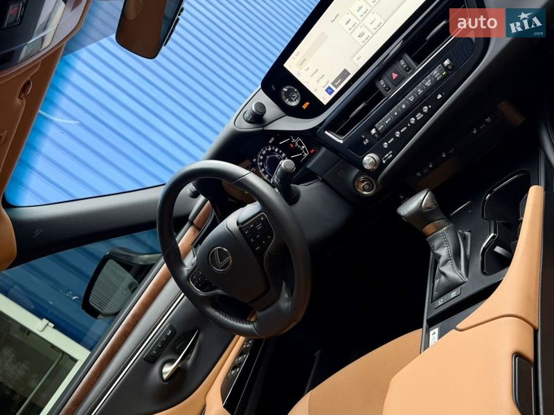 Седан Lexus ES 2023 в Львове фото 52 Седан Lexus ES 2023 в Львове