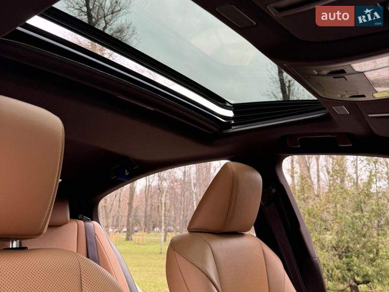 Седан Lexus ES 2018 в Києві фото 18 Седан Lexus ES 2018 в Києві