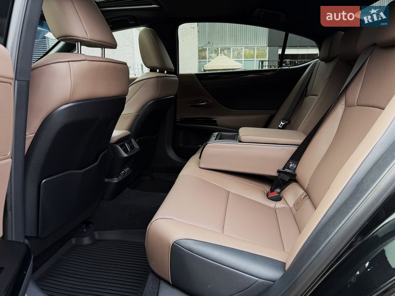 Седан Lexus ES 2023 в Києві фото 29 Седан Lexus ES 2023 в Києві