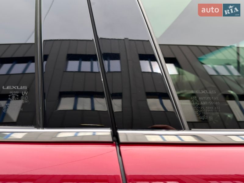 Седан Lexus ES 2014 в Києві