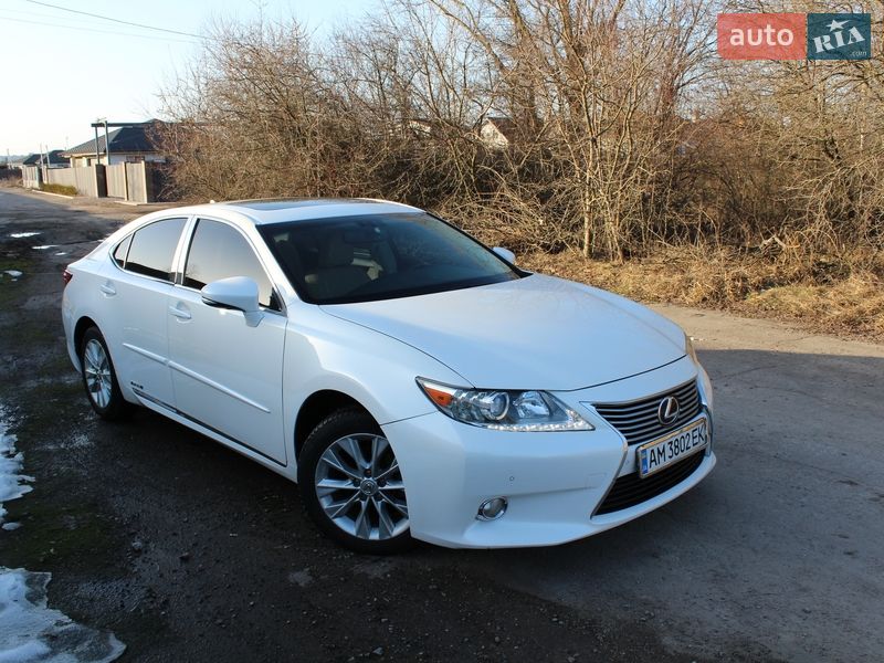 Lexus ES 2013